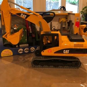 Bruder CAT excavator